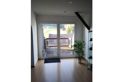 3 Zimmer Wohnung zu vermieten - 850,00&nbsp;EUR Kaltmiete, ca.&nbsp; 105,00&nbsp;m&sup2; in Uslar (PLZ: 37170)