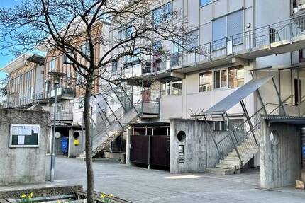 Das Preis-Leistungsverhältnis stimmt: Gepflegte 2-Zi.Wohnung, 1.OG, schöne Loggia. Nutzen Sie die Chance und vereinbaren Sie einen Besichtungstermin! - Waldkraiburg