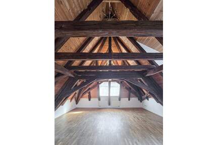 Schöne Altbauwohnung zum Wohlfühlen - Brackenheim