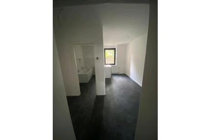 2 Zimmer EG Single Wohnung - 498,00&nbsp;EUR Kaltmiete, ca.&nbsp; 38,00&nbsp;m&sup2; in Essen (PLZ: 45356) Stadtbezirk IV