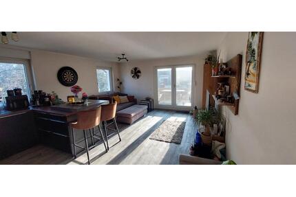 Helle 3,5 Zimmer Wohnung mit großzügigem Balkon in Dortmund-Husen