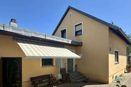 Haus zum Kaufen in Regenstauf 249.000,00 € 100 m²