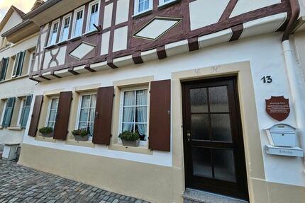Charmantes Fachwerkhaus mit Innenhof & Ausbaupotenzial - Meisenheim