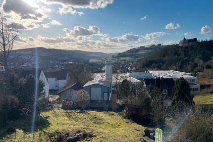 Charmantes Eigenheim mit traumhaftem Blick ins Pfieffetal - Spangenberg