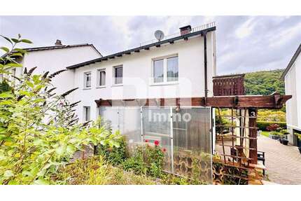 Haus zum Kaufen in Bad Karlshafen 109.900,00 € 152 m²