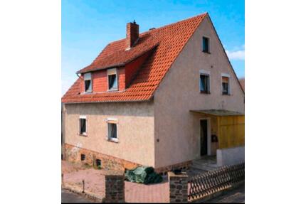 Mehrfamilienhaus zu verkaufen - 145.000,00&nbsp;EUR Kaufpreis, ca.&nbsp; 160,00&nbsp;m&sup2; in Borken (Hessen) (PLZ: 34582)