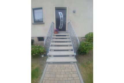 Gemütliche Dachwohnung - 320,00&nbsp;EUR Kaltmiete, ca.&nbsp; 51,00&nbsp;m&sup2;&nbsp;Wohnfl&auml;che in Wallenfels (PLZ: 96346)