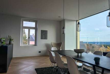 Haus zum Kaufen in Naila 1.300.000,00 € 308 m²