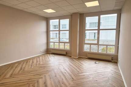 Büro in Mainz-Kastel 589,00 € 40 m²