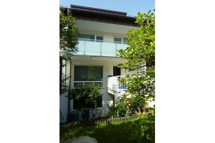 Gepflegtes Reihenmittelhaus mit Südterrasse in ruhiger Lage - Leonberg