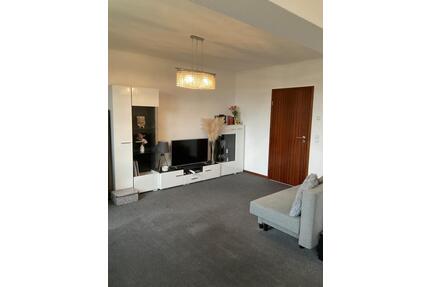 Helle & gepflegte 2,5-Zimmer-Wohnung (66m2) mit Einbauküche - Essen Stadtbezirk V