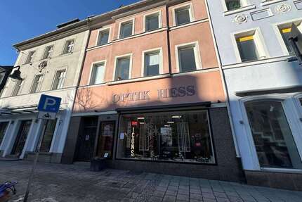 Wohnung zum Mieten in Hof 690,00 € 100 m²