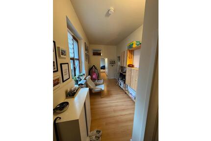 (Anfragestopp) Helle 2-Zimmerwohnung (eher 3 Zimmer) in Uninähe - Dresden Prohlis