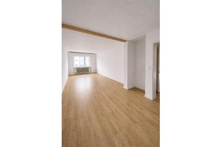 Renovierte 3 Zimmer Wohnung ohne Balkon in Top Lage - Gelsenkirchen Gelsenkirchen-Mitte