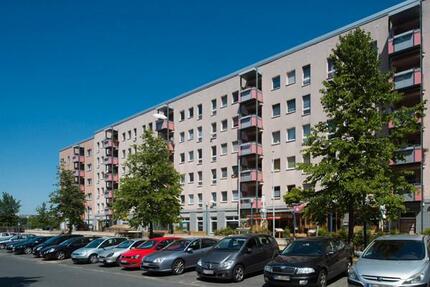 Gewerbefläche nahe Helle Mitte - hell, renoviert mit effektivem Grundriss - Berlin Marzahn-Hellersdorf