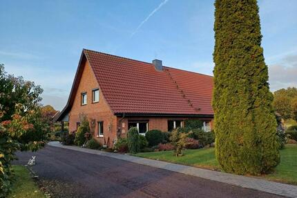 Doppelhaushälfte - 289.000,00&nbsp;EUR Kaufpreis, ca.&nbsp; 180,00&nbsp;m&sup2; in Boizenburg/Elbe (PLZ: 19258)