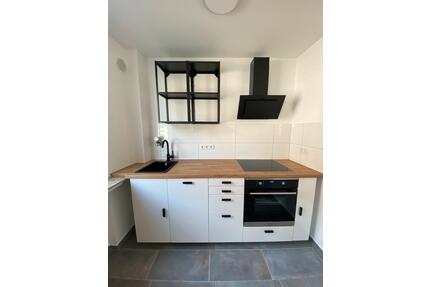 Kernsanierte 1-Zimmer Wohnung mit EBK | 5 Min zur Uni | Südstadt - Wuppertal Barmen