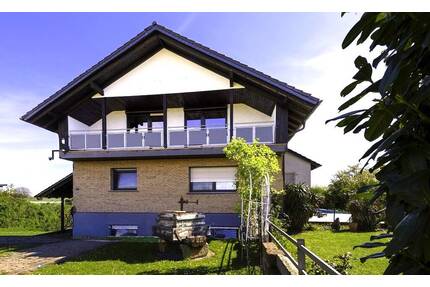 Sehr schöne Vierzimmerwohnung in Lustadt