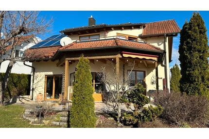 Freistehendes Einfamilienhaus - 710.000,00&nbsp;EUR Kaufpreis, ca.&nbsp; 153,00&nbsp;m&sup2; in Hechingen (PLZ: 72379)