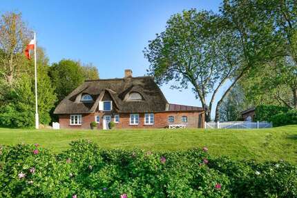 Haus zum Kaufen in Uelvesbüll 1.189.000,00 € 115.97 m²