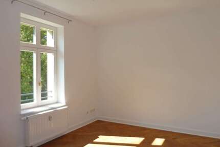 Wohnung zum Kaufen in Leipzig 137.500,00 € 49.09 m²