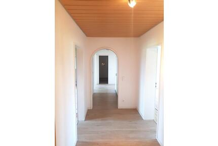 *** Böckingen Schanz: Tolle 4-Zi.-Whg. mit EBK, Balkon + TG-Stlpl. ab 01.06.2026 zu vermieten *** - Heilbronn