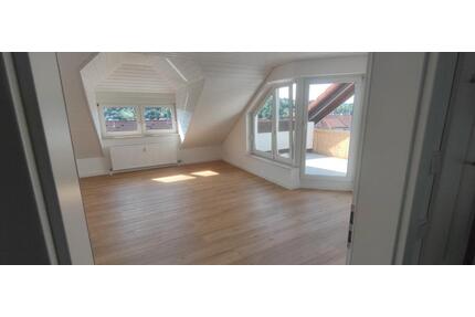 Helle 2-Zimmer Wohnung im DG - 760,00&nbsp;EUR Kaltmiete, ca.&nbsp; 54,00&nbsp;m&sup2; in Täferrot (PLZ: 73527)