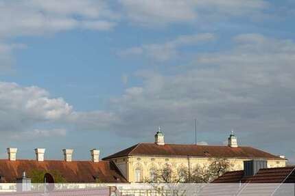 Haus zum Mieten in Oberschleißheim 2.900,00 € 170 m²