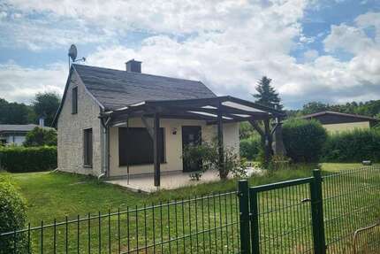 Haus zum Kaufen in FürstenbergHavel Ortsteil Pian 185.000,00 € 40 m² - Fürstenberg/Havel Ortsteil Pian