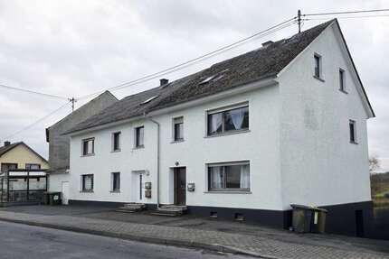 Haus zum Kaufen in Leuterod 350.000,00 € 253 m²