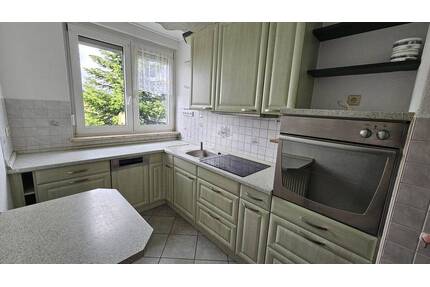 Frisch renovierte 3-Zimmer-Wohnung mit Einbauküche & Balkon - wohngeldfähig, frei ab 01.08. - Dähre Winkelstedt