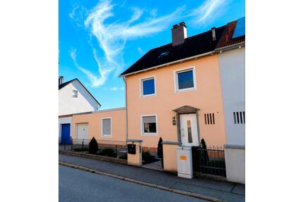 Doppelhaushälfte - 351.000,00&nbsp;EUR Kaufpreis, ca.&nbsp; 155,00&nbsp;m&sup2; in Straubing (PLZ: 94315)