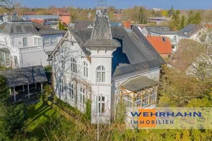 Haus zum Kaufen in Bad Oldesloe 725.000,00 € 186.5 m²