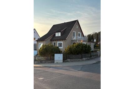 Haus zur Miete in Einbeck - frisch renoviert, mit Garten &Terasse