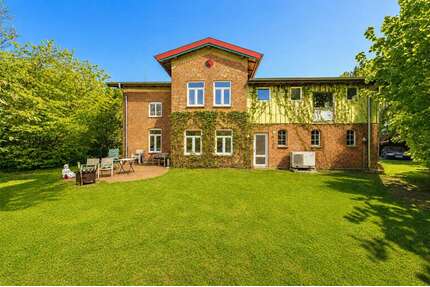 Haus zum Kaufen in Lütjenwestedt 379.000,00 € 110 m²