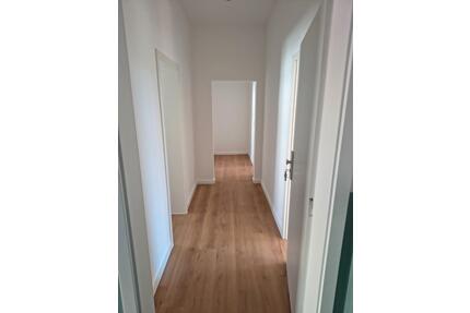 3 Zimmer Eigentumswohnung mit Einstellplatz - Braunschweig Broitzem