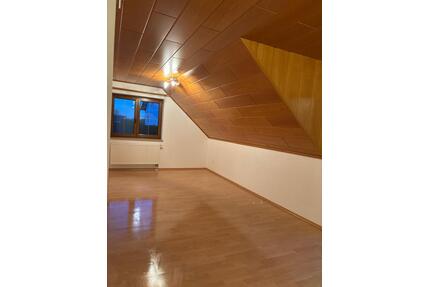 3 Zimmer-Wohnung in ruhigster Lage - Ichenhausen