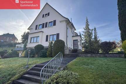 Haus zum Kaufen in Gummersbach 299.000,00 € 122 m²