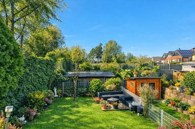 WOHNEN IM GRÜNEN MIT EXKLUSIVER GARTENNUTZUNG - Duisburg