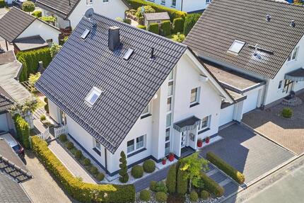 Freistehendes Einfamilienhaus - Ihr neues Zuhause - Meschede