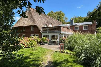 Haus zum Kaufen in Witzhave 1.485.000,00 € 680.44 m²