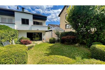 Haus zum Mieten in Böblingen 2.750,00 € 143 m²