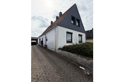 Haus zum Kaufen in Loxstedt 149.500,00 € 110 m²