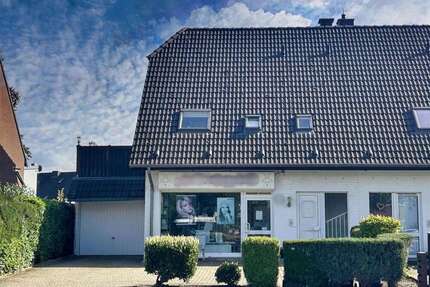 Haus zum Kaufen in Krefeld 455.000,00 € 100 m²