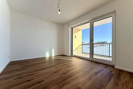 Wohnung zum Kaufen in Roßbach 265.000,00 € 61.98 m²