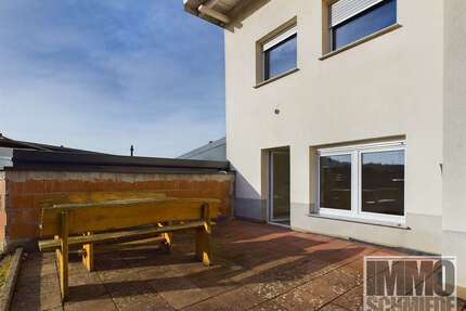 Haus zum Kaufen in Lollar 430.000,00 € 138 m²