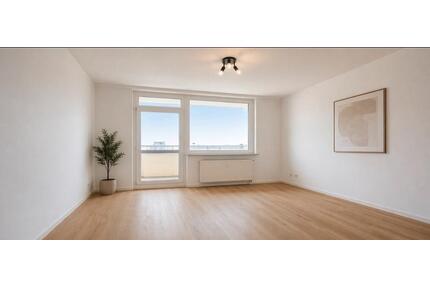 2-Zimmer-Wohnung mit Weitblick & Loggia im 14. OG - Erlangen Alterlangen