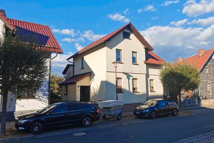 Einfamilienhaus - 92.000,00&nbsp;EUR Kaufpreis, ca.&nbsp; 112,00&nbsp;m&sup2; in Themar (PLZ: 98660)