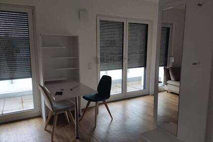 Traumhafte 2-Zimmer-Wohnung mit Dachterrasse – voll möbliert - Fürth Südstadt