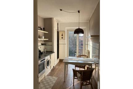 Schöne möblierte Wohnung in Hamburg Winterhude am Stadtpark